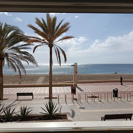 Piso Primera Linea Playa Almeria Exterior photo